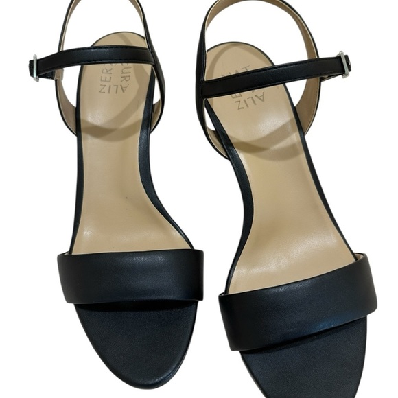 Naturalizer Women's Bristol Wedge Ankle Strap black Sandal - Picture 3 of 9